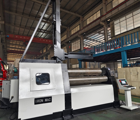 Вальцы четырехвалковые гидравлические IRONMAC 4R HSS 25/2000 х 360