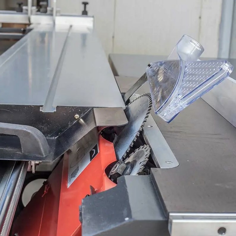 Форматно-раскроечный станок UA300A