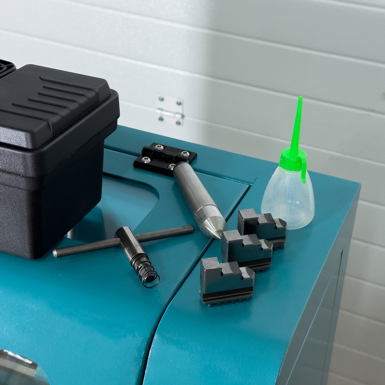 Токарный станок с ЧПУ AURA TM-300 CNC (35030100)