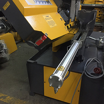 Полуавтоматический ленточнопильный станок Kesmak KMY DG 350