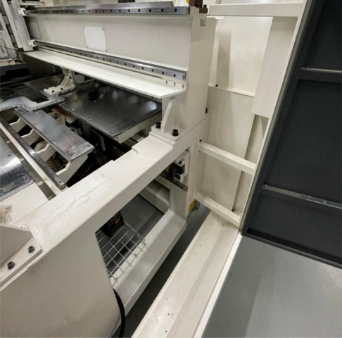 Сверлильно-присадочный центр с ЧПУ Filato Drillmatic 612-3H