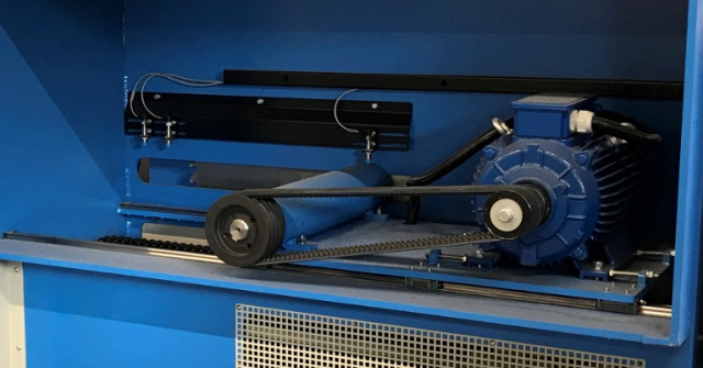 Автоматический торцовочный станок для бревен Walter PK-1300