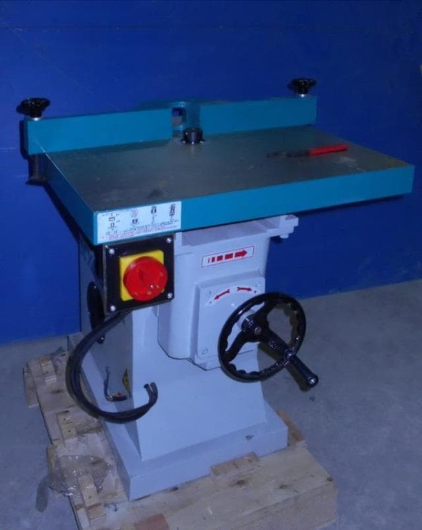 Фрезерный станок LTT MXS5115A