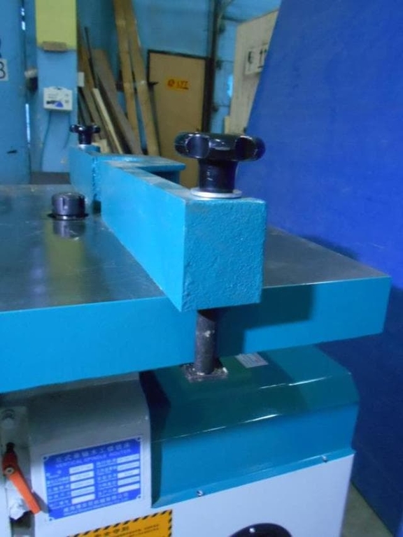 Фрезерный станок LTT MXS5115A