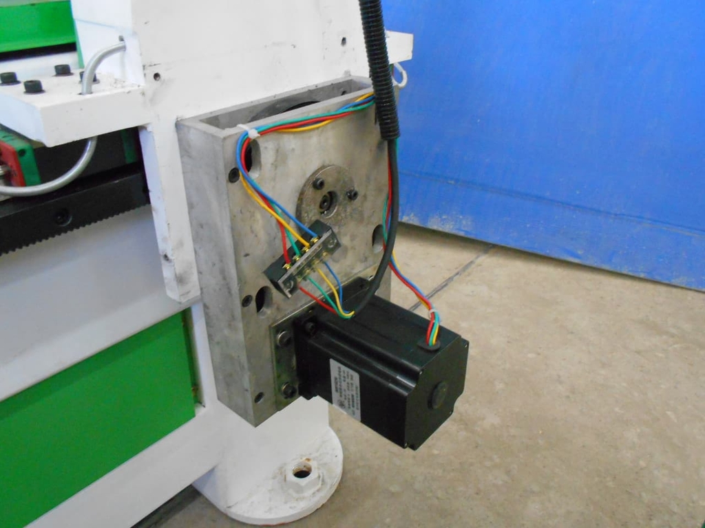 Фрезерный станок с чпу LTT-2141A