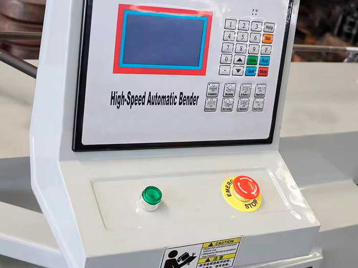 Полуавтоматический трубогибочный станок с ЧПУ DW63NC