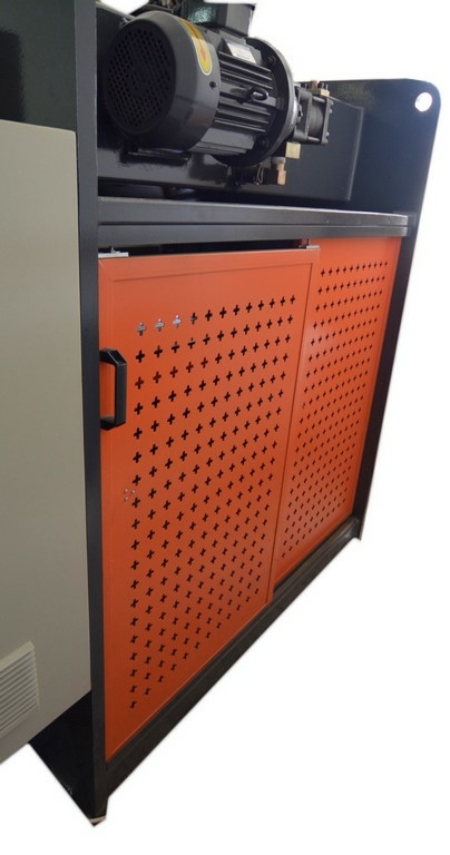 Вертикальный листогибочный пресс Metal Master серии HPJ 2040 с ЧПУ E22