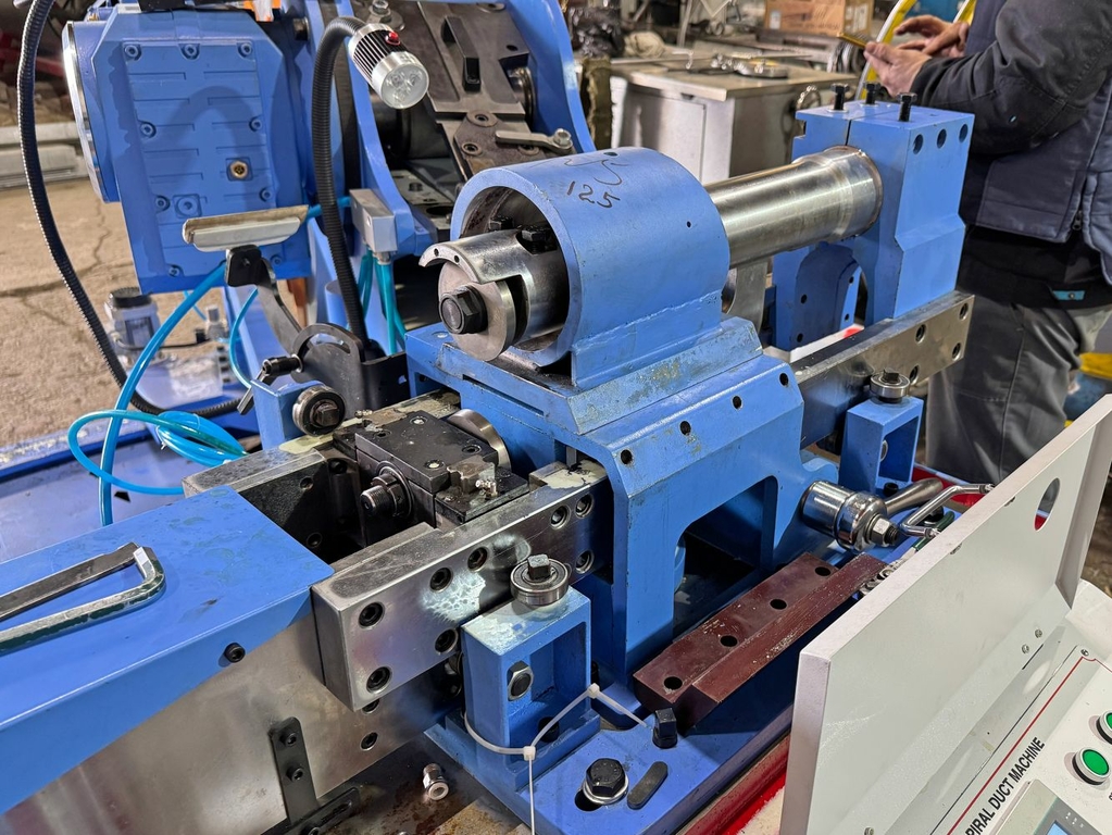 Спирально навивной станок SBTF-1602