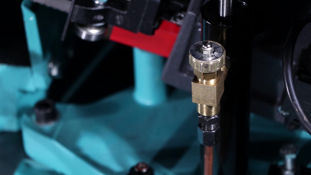 Ленточная пила по металлу AURA LM-128SHD/220 (40128100)