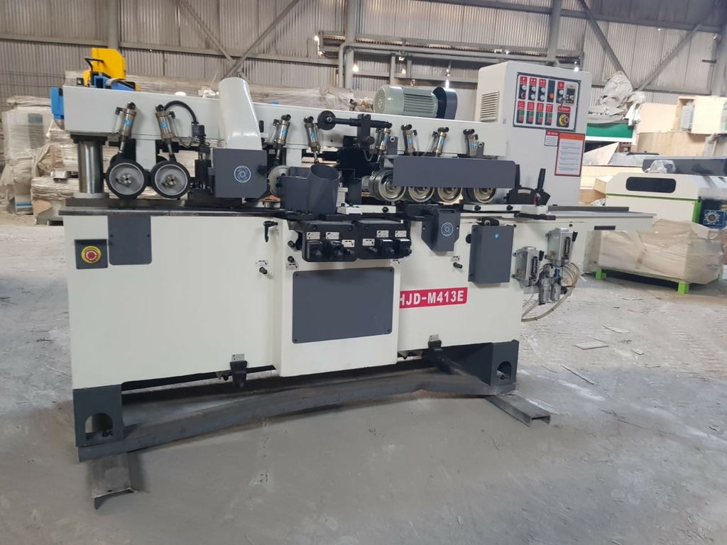 Четырехсторонний деревообрабатывающий станок Ltt HJD-M413Е