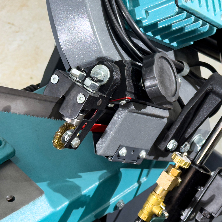 Ленточнопильный станок AURA LM-180B/380 (40180300)