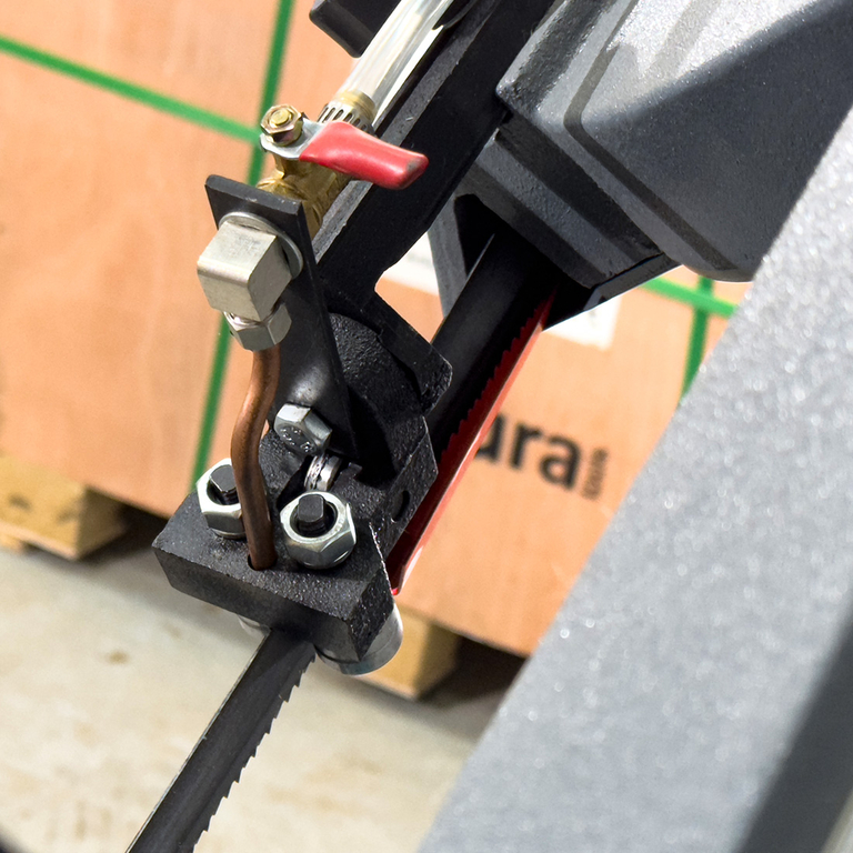 Ленточнопильный станок AURA LM-180B/380 (40180300)