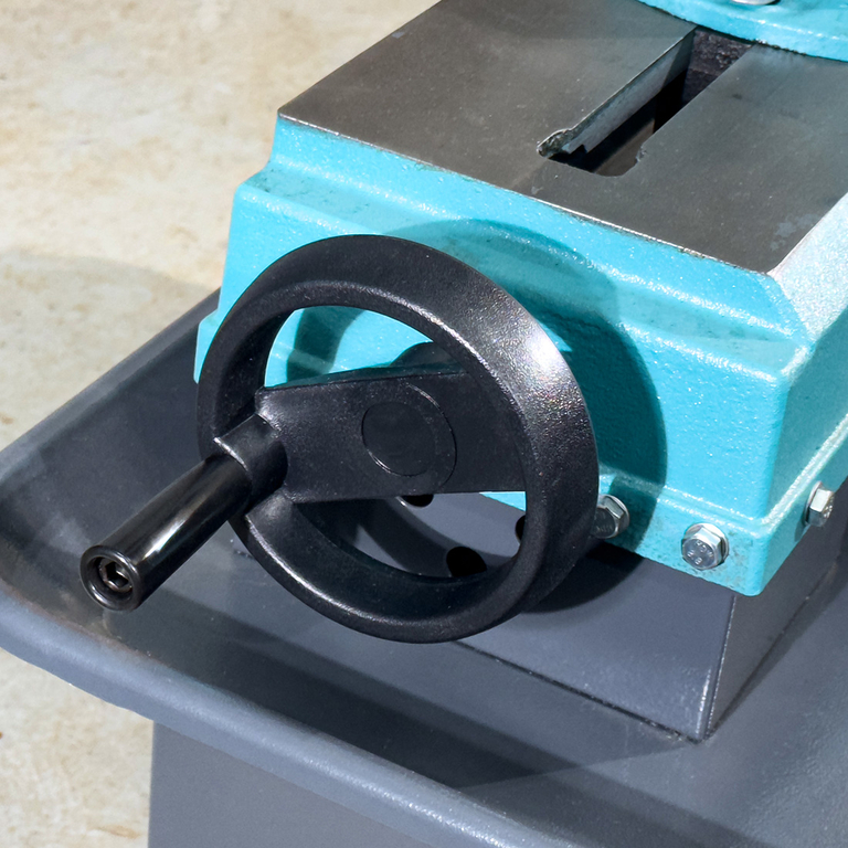 Ленточнопильный станок AURA LM-180B/380 (40180300)