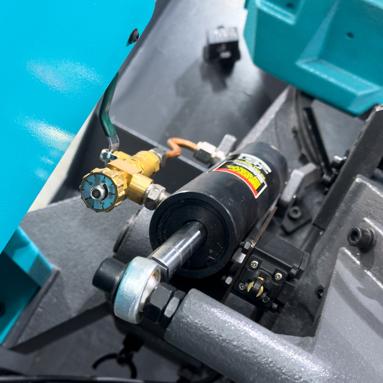 Ленточнопильный станок AURA LM-270 (40270300)