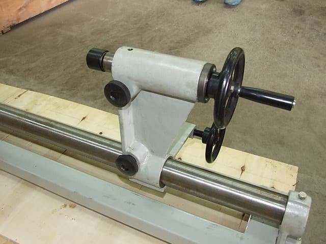 Токарный станок MFC3015B