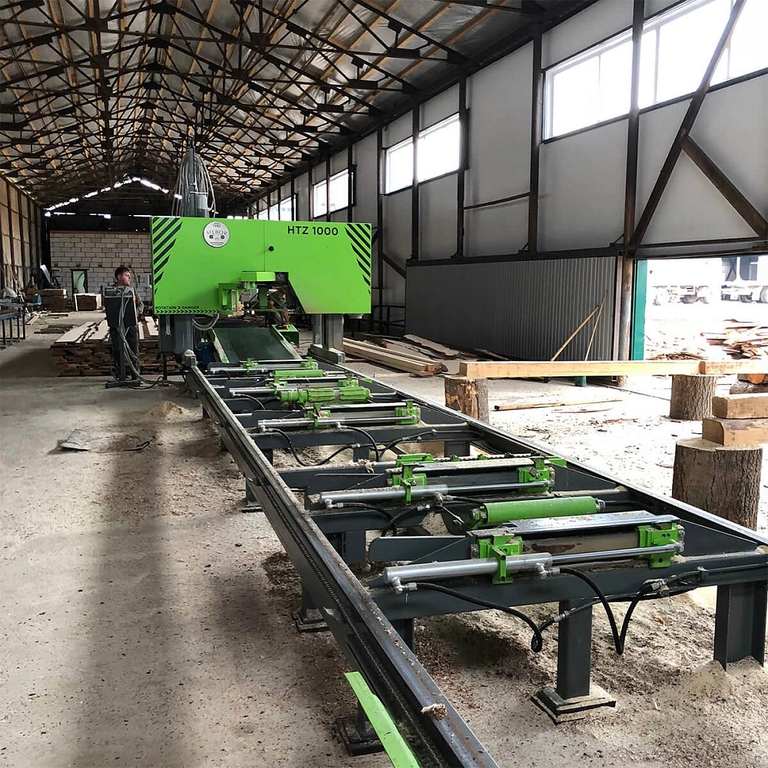 Горизонтальная широколенточная пилорама MEBOR HTZ-1000