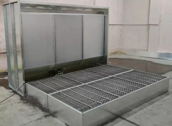 Кабина для покраски с водяной завесой