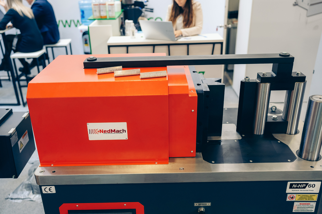 Гидравлический горизонтальный пресс NEDMACH N-HP 100