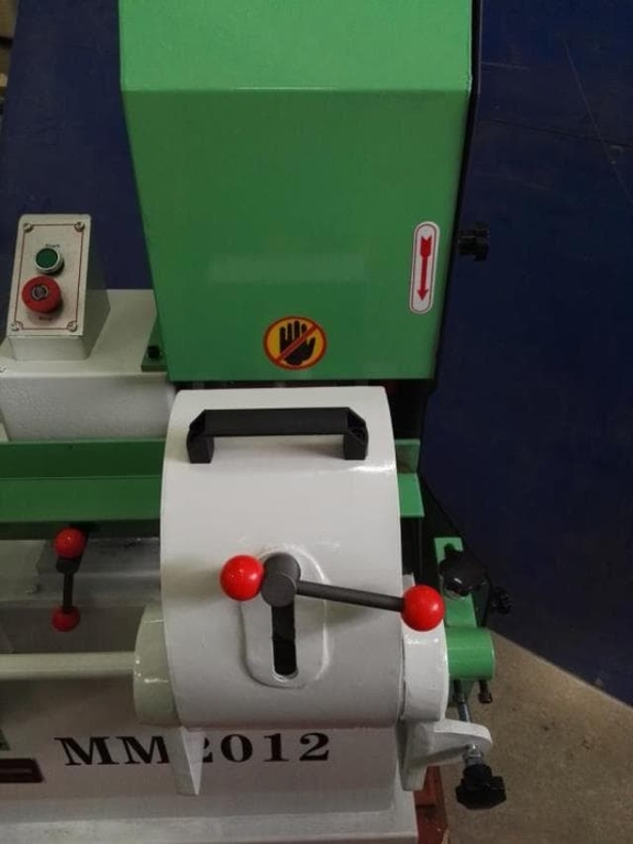 Круглошлифовальный станок Ltt ММ2012