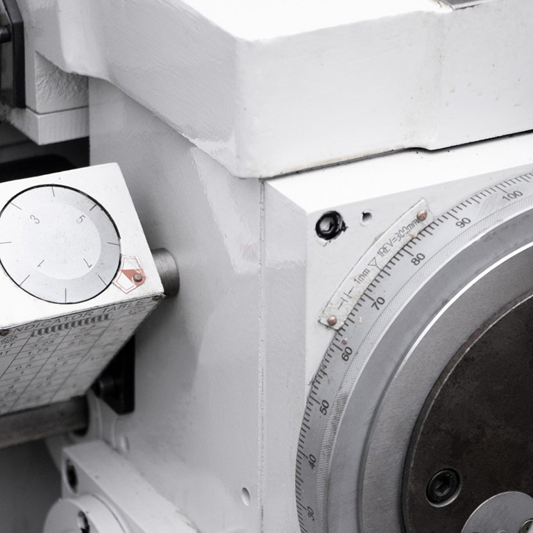 Универсальный токарный станок Proma SPF-1000PHS с УЦИ (45300000)