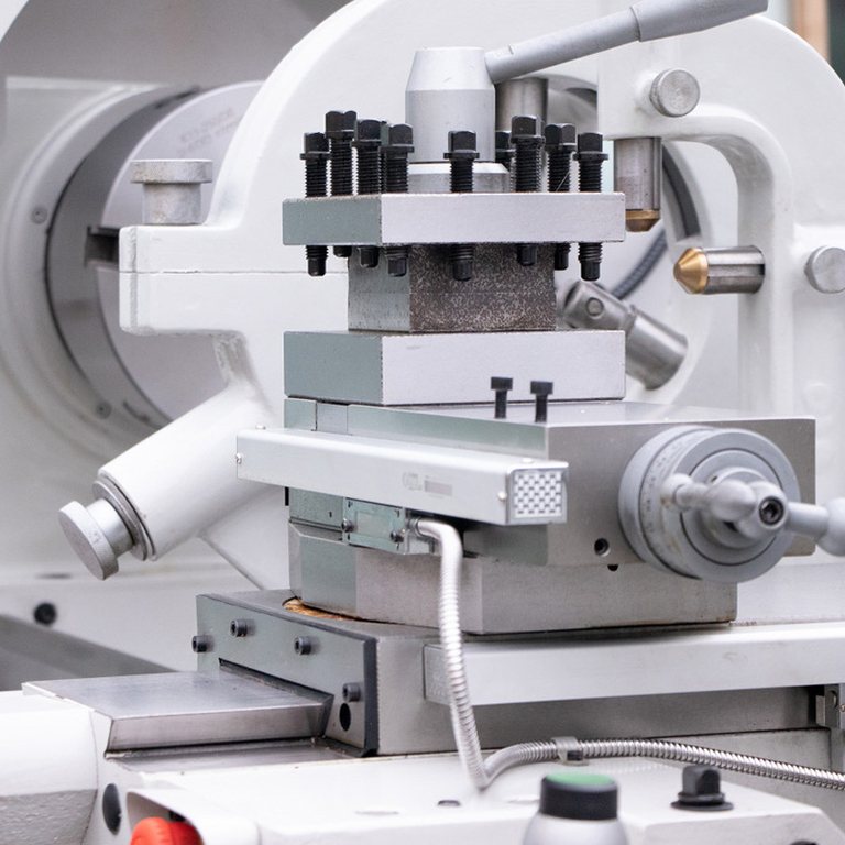 Универсальный токарный станок Proma SPF-1000PHS с УЦИ (45300000)