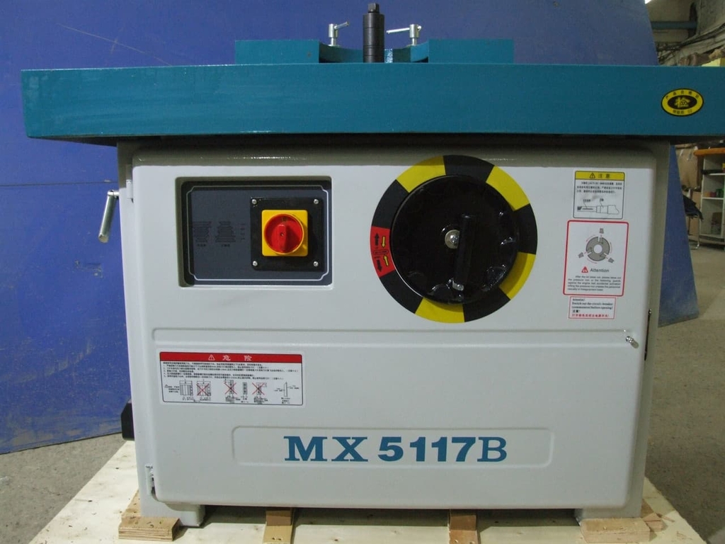 Фрезерный станок LTT MX5117В