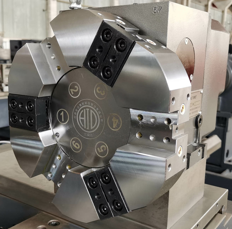 Токарный станок c ЧПУ с прямой станиной MetalTec NEXT 36x750