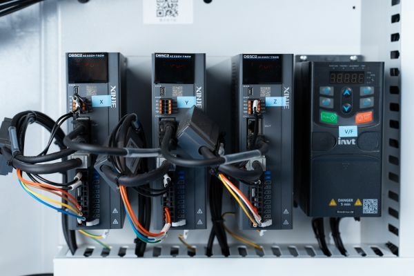 Сверлильно-присадочный центр KDT KN-3019V