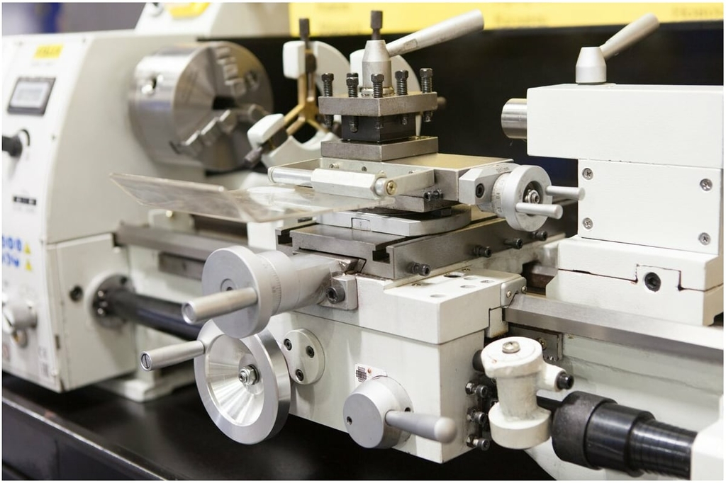 Станок настольный токарный Stalex D250x550C Vario