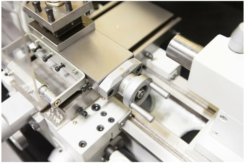 Станок настольный токарный Stalex D250x550C Vario