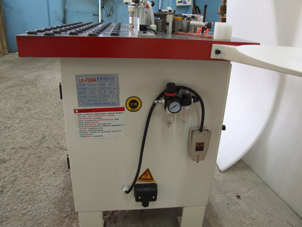 Кромкооблицовочный станок Ltt-F350А