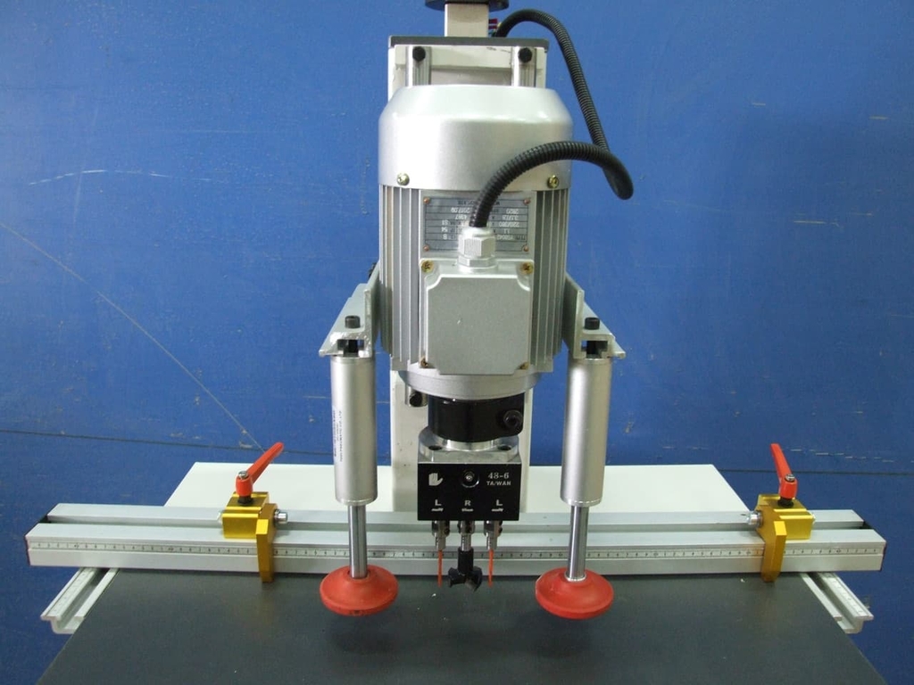 Cверлильно-присадочный станок LTT MZB1A