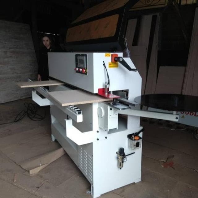 Автоматический кромкооблицовочный станок LTT DJ-F306DB