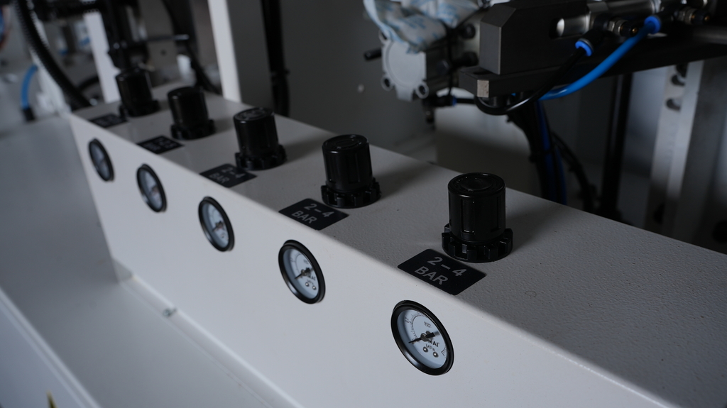 Кромкооблицовочный автоматический станок ALTESA ADVANTAGE 5000 EVO