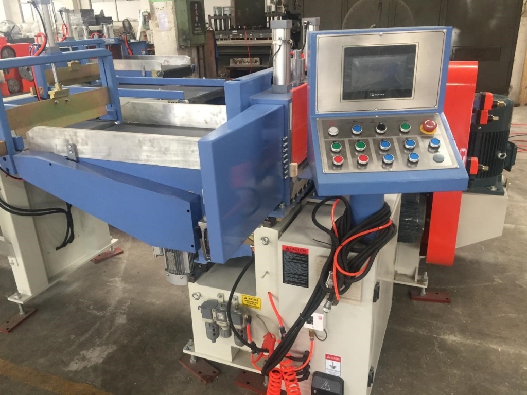 Автоматическая шипорезная группа НСМ 150D SERVO