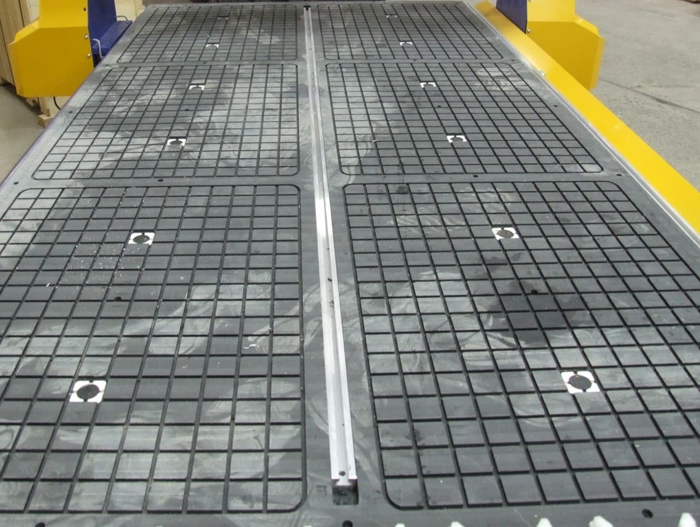 Фрезерный станок с чпу  LTT-1325Z