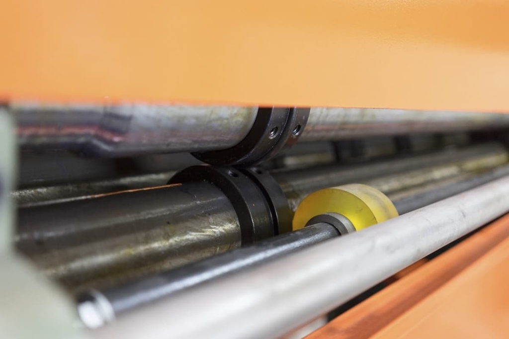 Stalex SBYJ-1.2x2000/7 - станок для накатки ребер жесткости sta100898