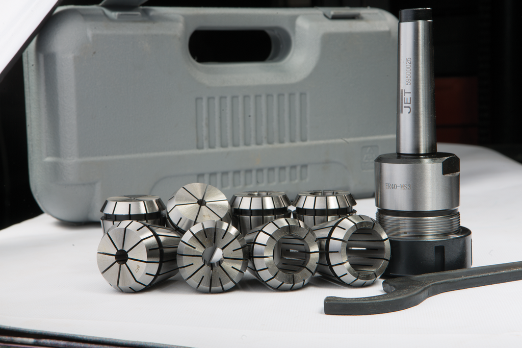 Цанговый патрон МК3/ER40 с набором из 8 цанг 3-26 мм (59500025)