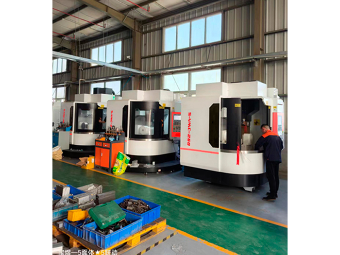 5-осевой фрезерный обрабатывающий центр VMC260