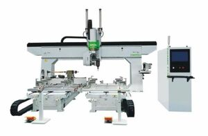 Пятиосевой портальный обрабатывающий центр CF-MASTER 2 CU 32