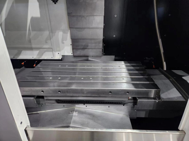 Фрезерный обрабатывающий центр IRONMAC IMV-13.60