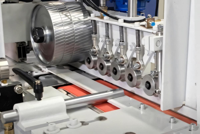 Автоматические прессы для сращивания по длине Beaver 6000А/160