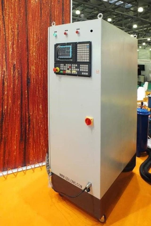 Фрезерный станок с чпу LTT-G2130C