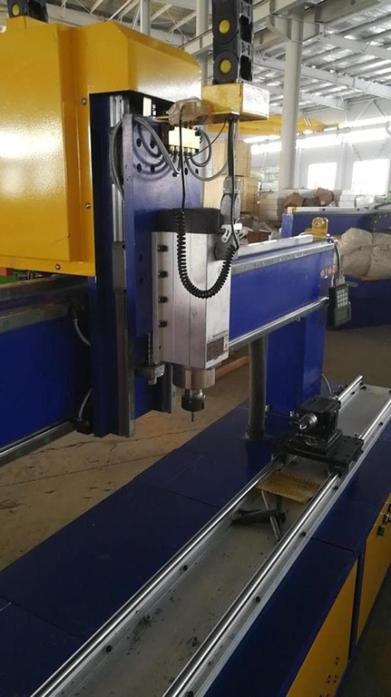 Токарно-фрезерный станок LTT-M1250