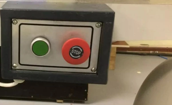 Фуговальные станки со спиральным валом SF 400W, SF 630W