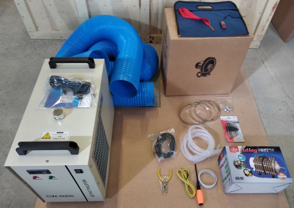 Лазерно-гравировальный станок с ЧПУ LТТ-Z1290