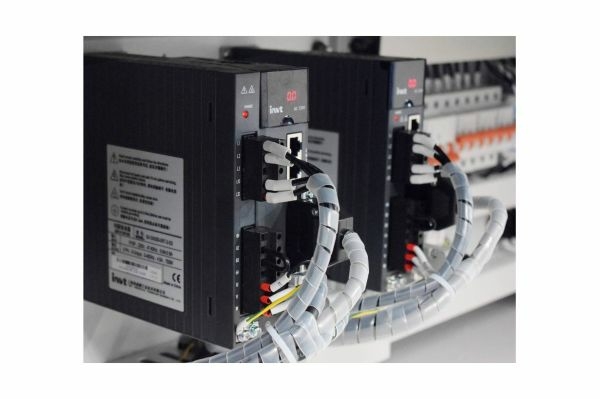 Сверлильно-присадочный центр с ЧПУ KDT KN-3019NC