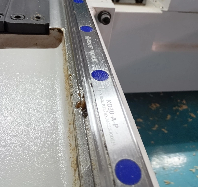 Пятиосевой обрабатывающий центр с ЧПУ JUNRAN JR-5012-T2