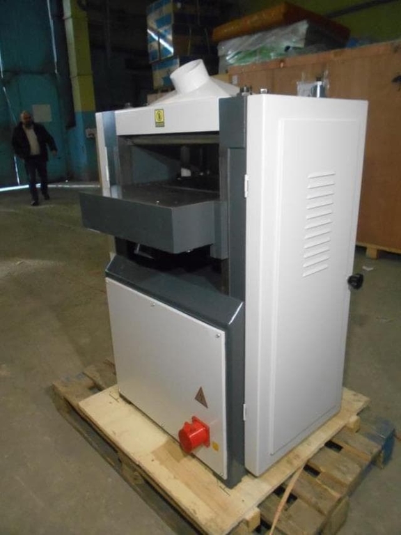 Двусторонний рейсмусовый станок LTT МВ203С