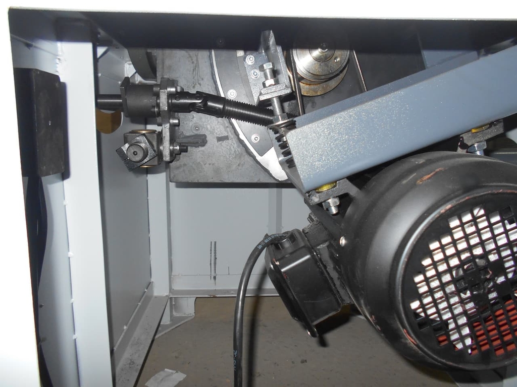 Круглопильный станок LTT MJ-243C